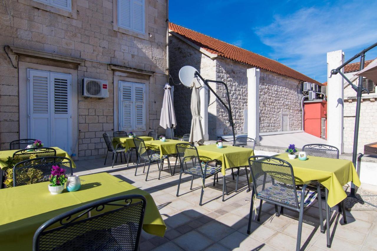 Rooms Villa Liza Trogir Exterior photo